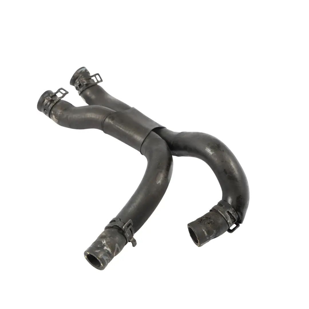 Przewód Rura Wody 2.0 TDI do Audi A3 8P VW Golf 5 Seat Leon 1P1 o numerze 1K0121086AH Audi A3 8P VW Golf 5 Seat Leon 1P1 Przewód Rura Wody 2.0 TDI - SKU 1K0121086AH - Numer Części 1K0121086AH