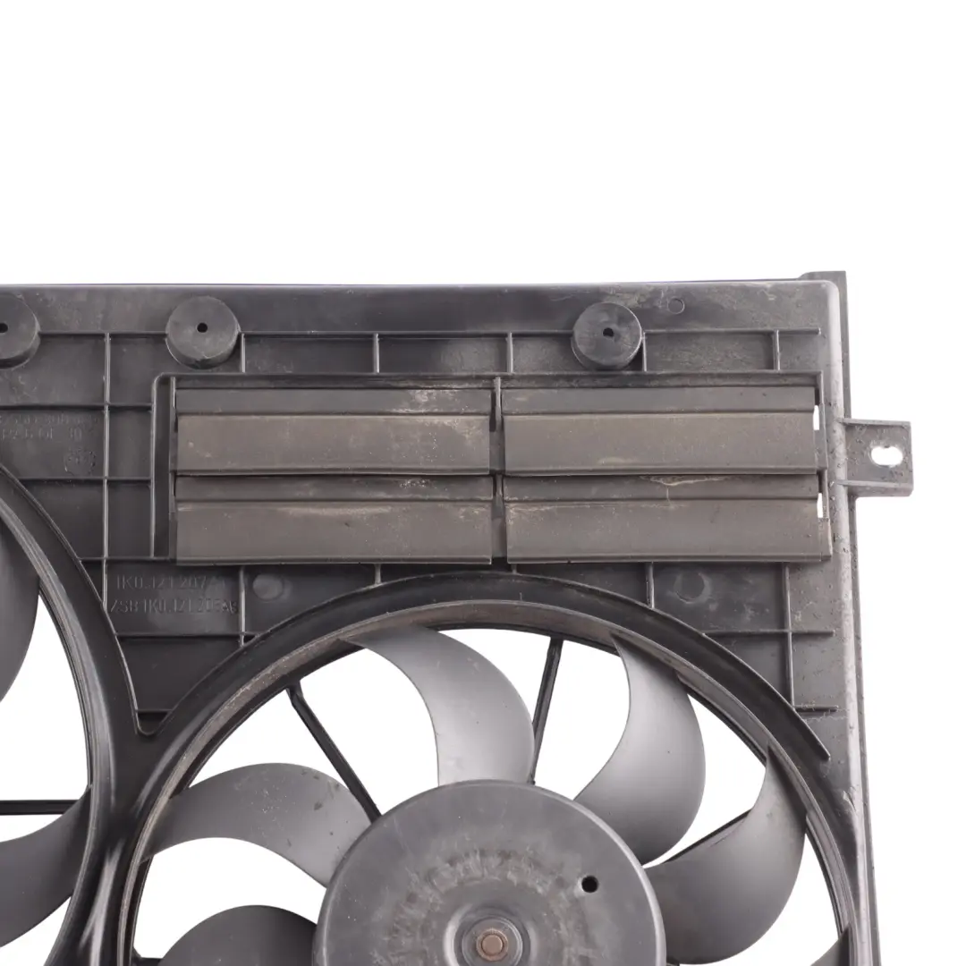 Cooling Shroud Blade Radiator Coolant Fan to Audi A3 8P Diesel Engine with Part number 1K0121207AT Audi A3 8P Diesel Engine Cooling Shroud Blade Radiator Coolant Fan - SKU 1K0121207AT - Part number 1K0121207AT