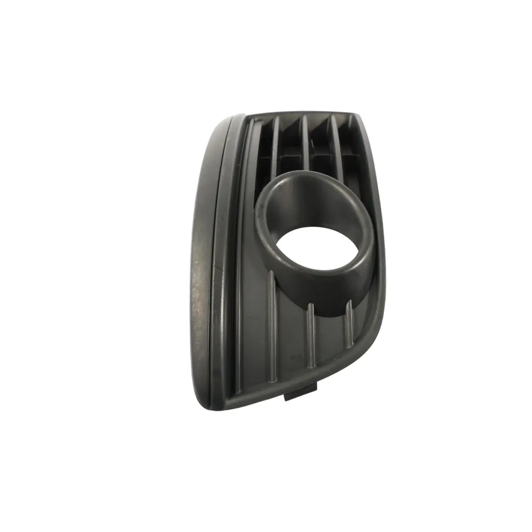 Volkswagen Golf Mk5 Paraurti Anteriore Destro Copertura Fendinebbia - SKU 1K0853666R - Numero di parte 1K0853666R