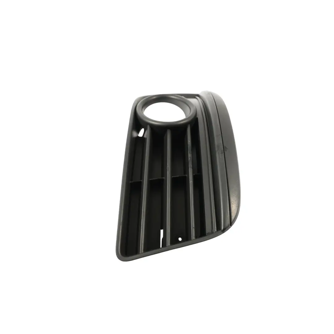 Volkswagen Golf Mk5 Paraurti Anteriore Destro Copertura Fendinebbia - SKU 1K0853666R - Numero di parte 1K0853666R