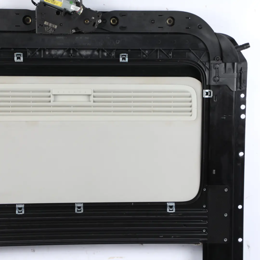 Mk5 Passat B6 Sunroof Glass Panel Sliding Frame to VW Volkswagen Golf with Part number 1K0877255A VW Volkswagen Golf Mk5 Passat B6 Sunroof Glass Panel Sliding Frame - SKU 1K0877255A - Part number 1K0877255A