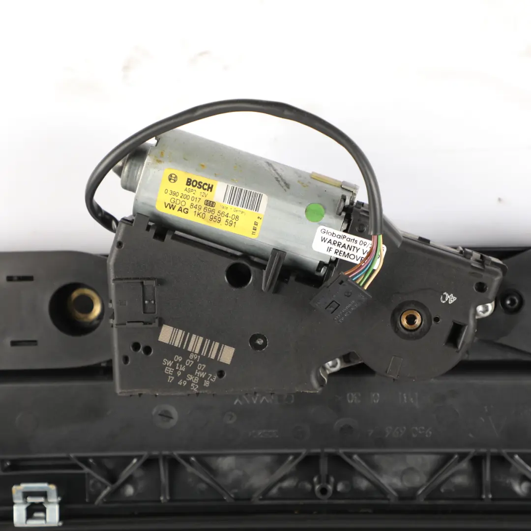 Mk5 Passat B6 Sunroof Glass Panel Sliding Frame to VW Volkswagen Golf with Part number 1K0877255A VW Volkswagen Golf Mk5 Passat B6 Sunroof Glass Panel Sliding Frame - SKU 1K0877255A - Part number 1K0877255A