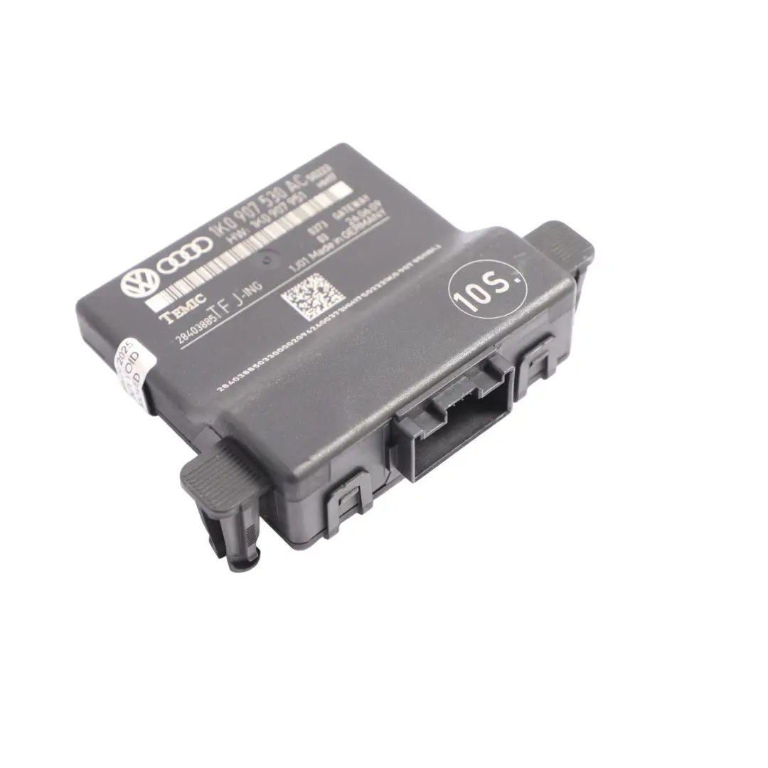 Central Gateway Control Unit Module Relay ECU to Audi A3 8P with Part number 1K0907530AC Audi A3 8P Central Gateway Control Unit Module Relay ECU - SKU 1K0907530AC - Part number 1K0907530AC