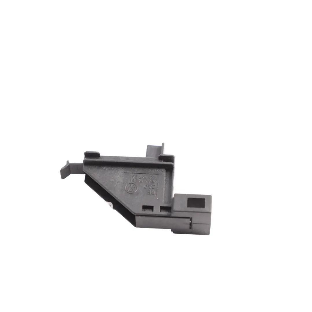 1K Przełącznik Oświetlenia Schowka do Volkswagen VW Golf o numerze 1K0947561 Volkswagen VW Golf 1K Przełącznik Oświetlenia Schowka - SKU 1K0947561 - Numer Części 1K0947561