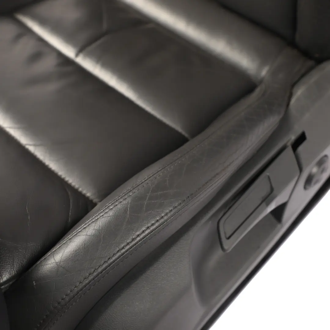 Mk5 5Dr Asiento Delantero Izquierdo Calefaccionado Cuero Antracita para VW Golf con número de pieza 1K4882805C VW Golf Mk5 5Dr Asiento Delantero Izquierdo Calefaccionado Cuero Antracita - SKU 1K4882805C - Número de pieza 1K4882805C