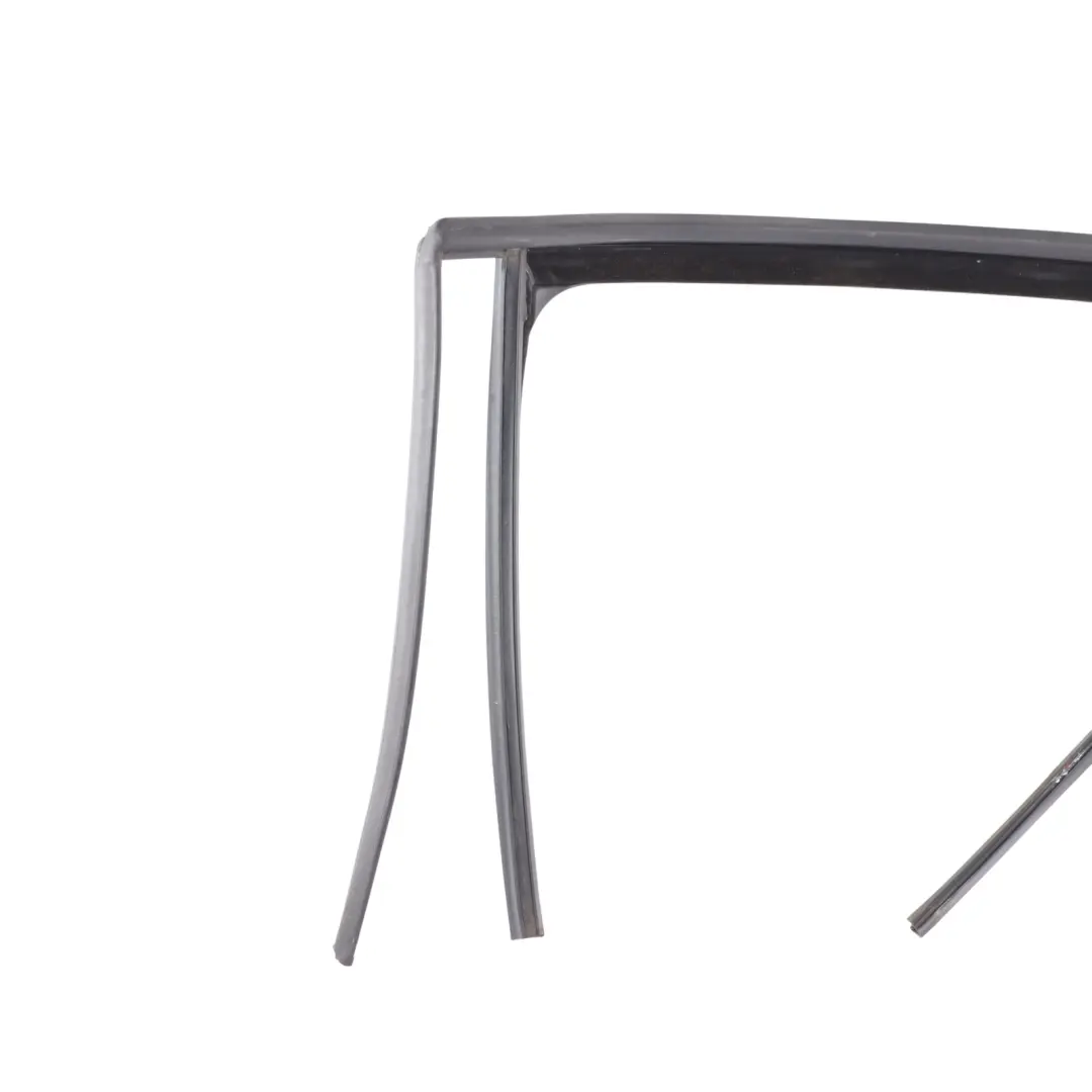 Volkswagen Golf Mk5 1K Uszczelka Ramka Szyby Drzwi Lewy Tył - SKU 1K6845212L - Numer Części 1K6845212L