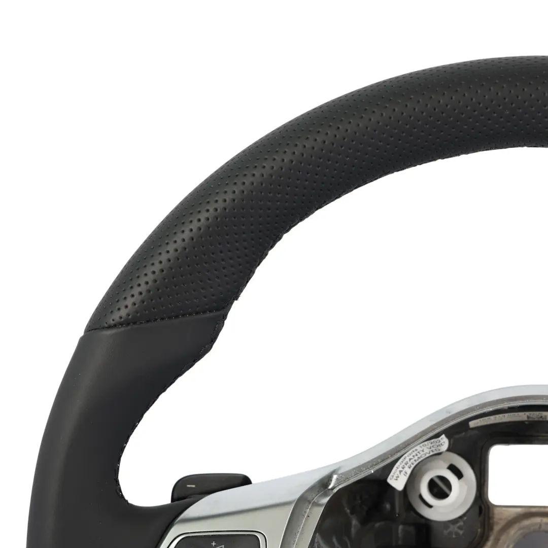 VW Volkswagen Scirocco Volante NUOVO In Pelle Nera Fondo Piatto - SKU 1K8419091J-1 - Numero di parte 1K8419091J