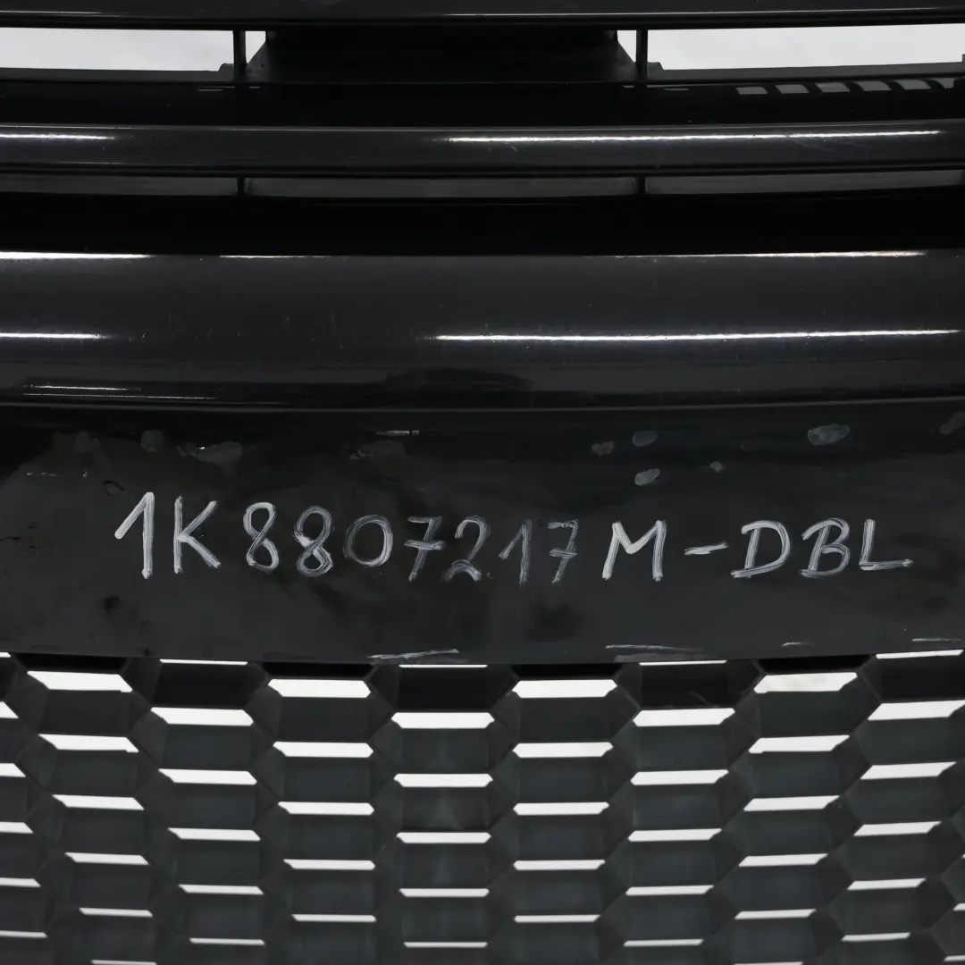 Zderzak Przedni Deep Black Czarny - C9X do Volkswagen VW Scirocco 3 o numerze 1K8807217M Volkswagen VW Scirocco 3 Zderzak Przedni Deep Black Czarny - C9X - SKU 1K8807217M-DBL - Numer Części 1K8807217M