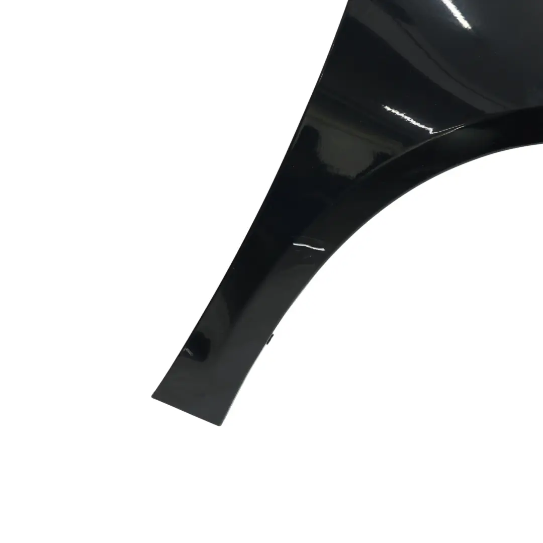 Panel Lateral Delantero Derecho Guardabarros Deep Black - C9X para VW Scirocco 3 con número de pieza 1K8821106B VW Scirocco 3 Panel Lateral Delantero Derecho Guardabarros Deep Black - C9X - SKU 1K8821106B-DBL1 - Número de pieza 1K8821106B