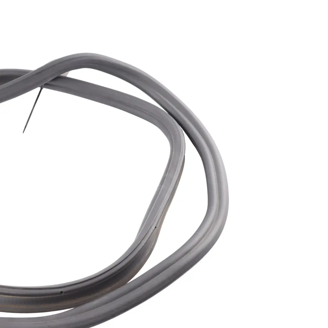 Mk3 Portellone Posteriore Coperchio Guarnizione 1K8827505B per Volkswagen Scirocco con numero di parte 1K8827705C Volkswagen Scirocco Mk3 Portellone Posteriore Coperchio Guarnizione 1K8827505B - SKU 1K8827705C - Numero di parte 1K8827705C