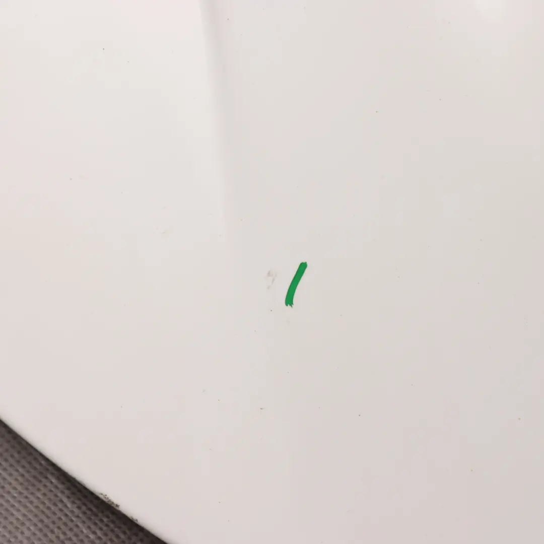 VW Scirocco Mk3 Heckspoiler Boot Heckklappe Trim Panel Candy White - LB9A - SKU 1K8827933E-CAN - Teilenummer 1K8827933E