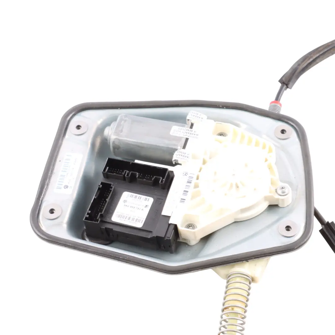 Mk3 Window Regulator Motor Front Right O/S to VW Volkswagen Scirocco with Part number 1K8837462G VW Volkswagen Scirocco Mk3 Window Regulator Motor Front Right O/S - SKU 1K8837462G - Part number 1K8837462G