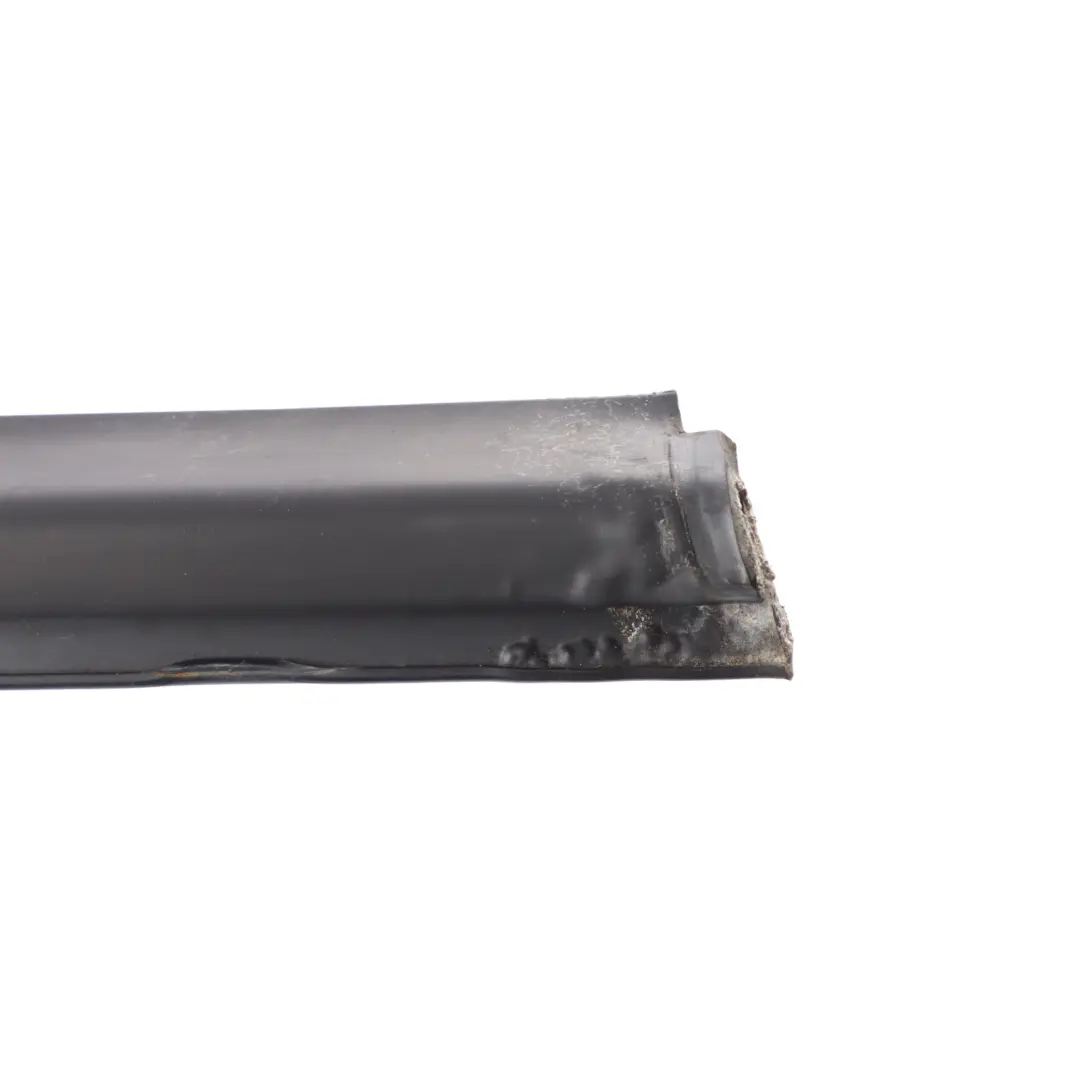 Volkswagen Scirocco Mk3 Window Wheather Strip Water Outer Right O/S 1K8837477B - SKU 1K8837478B - Part number 1K8837478B