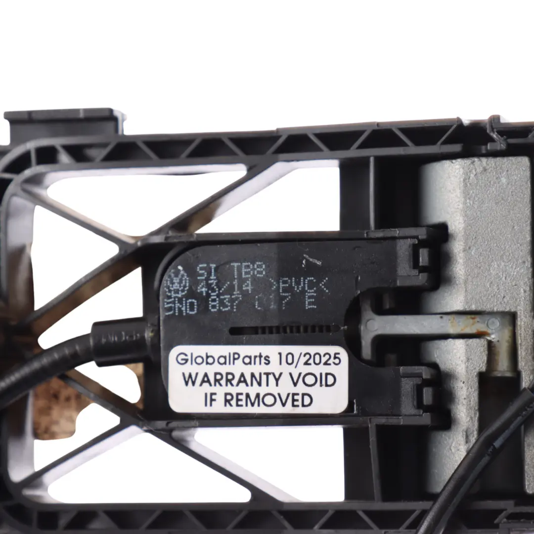 Mk3 Driver's Door Grab Handle Bracket Carrier Front to VW Scirocco with Part number 1K8837885K VW Scirocco Mk3 Driver's Door Grab Handle Bracket Carrier Front - SKU RHD-1K8837885K - Part number 1K8837885K