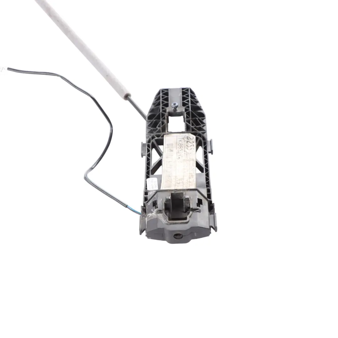 VW Scirocco Mk3 Beifahrertürgriffhalterung Träger Vorne - SKU 1K8839885K - Teilenummer 1K8839885K