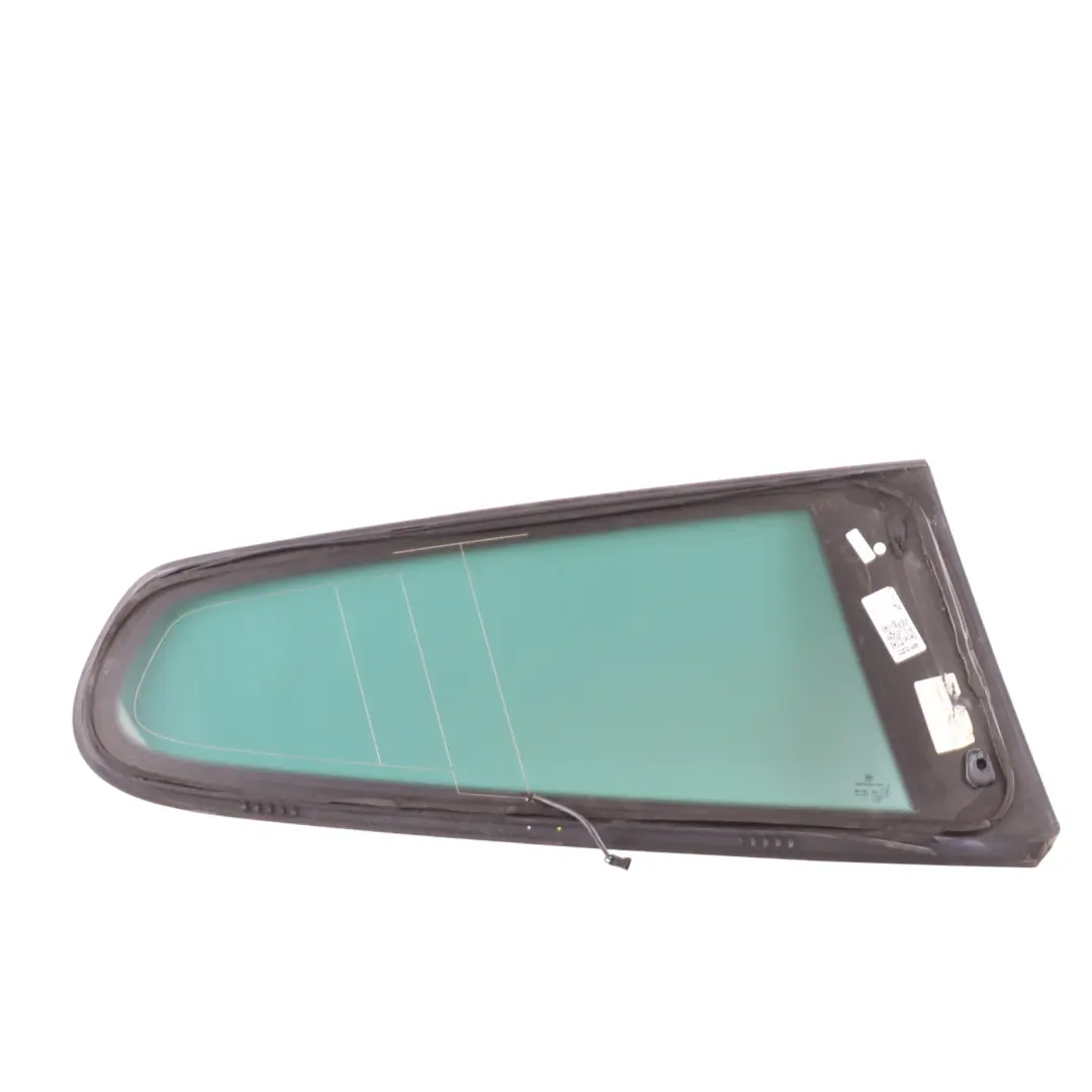 Mk3 Szyba Karoseryjna Lewy Tył Lewa Tylna do Volkswagen Scirocco o numerze 1K8845041Q Volkswagen Scirocco Mk3 Szyba Karoseryjna Lewy Tył Lewa Tylna - SKU 1K8845041Q - Numer Części 1K8845041Q