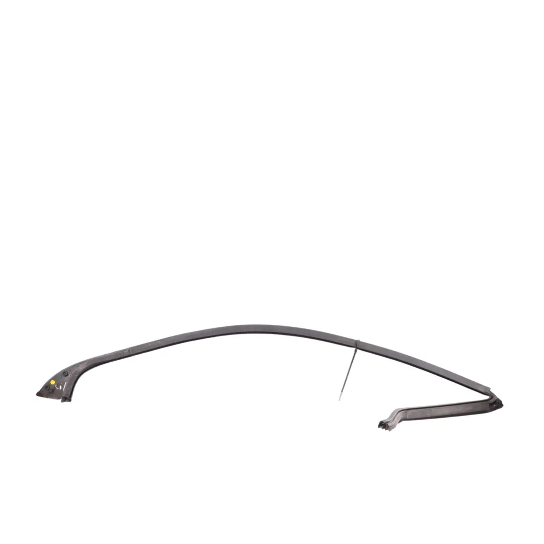 Mk3 Joint Étanchéité Vitre Porte Avant Droite pour Volkswagen Scirocco à propos du numéro de pièce 1K8867338J Volkswagen Scirocco Mk3 Joint Étanchéité Vitre Porte Avant Droite - SKU 1K8867338J - Numéro de pièce 1K8867338J