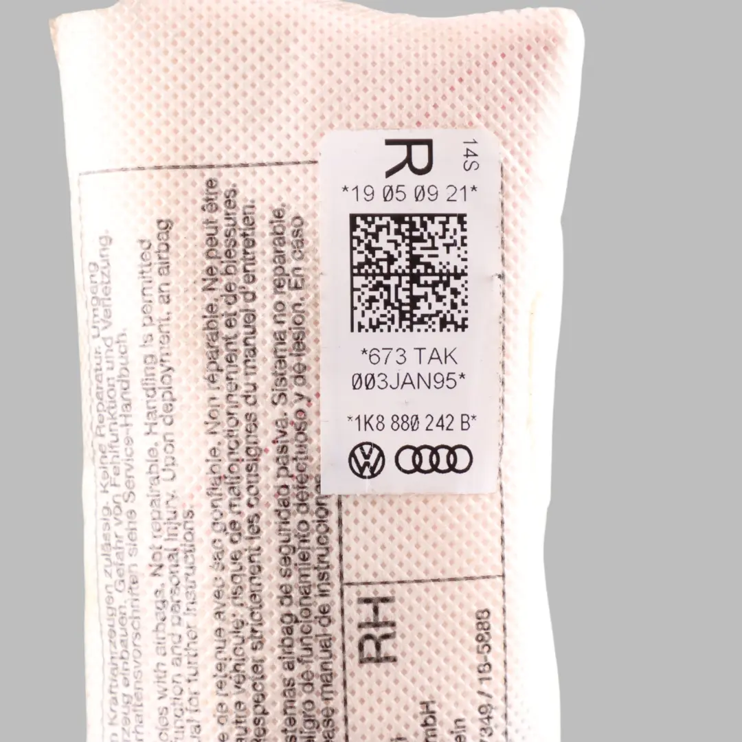 MK3 Modulo Airbag Sedile Anteriore Destro per Volkswagen Scirocco con numero di parte 1K8880242B Volkswagen Scirocco MK3 Modulo Airbag Sedile Anteriore Destro - SKU 1K8880242B - Numero di parte 1K8880242B