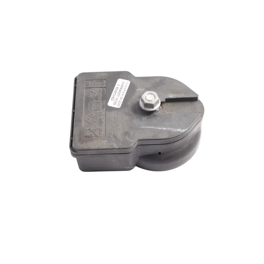 Mk4 Skoda Fabia Mk2 Porsche Cayenne 92A Alarm Siren Horn to Seat Ibiza with Part number 1K8951605B Seat Ibiza Mk4 Skoda Fabia Mk2 Porsche Cayenne 92A Alarm Siren Horn - SKU 1K8951605B - Part number 1K8951605B