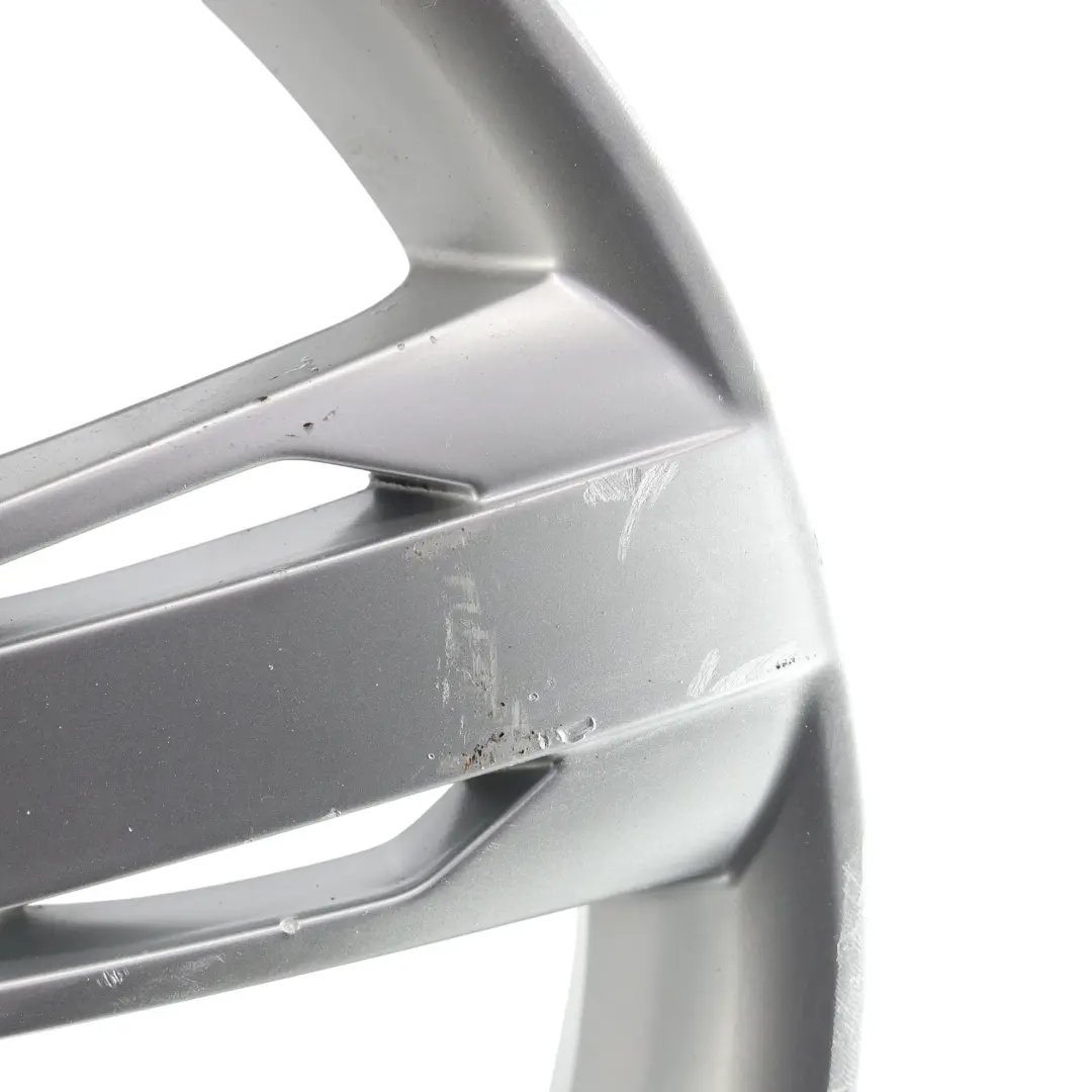 Seat Leon FR 1P Jante Alliage Argent 18" 7,5J ET:51 À Rayons Étoilés - SKU 1P0601025N-1 - Numéro de pièce 1P0601025N
