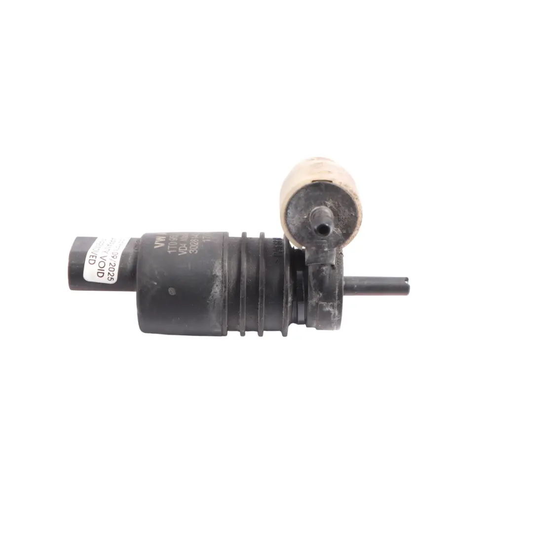 Audi A4 B8 Serbatoio Liquido Lavavetro Pompa Ugello - SKU 1T0955651A - Numero di parte 1T0955651A