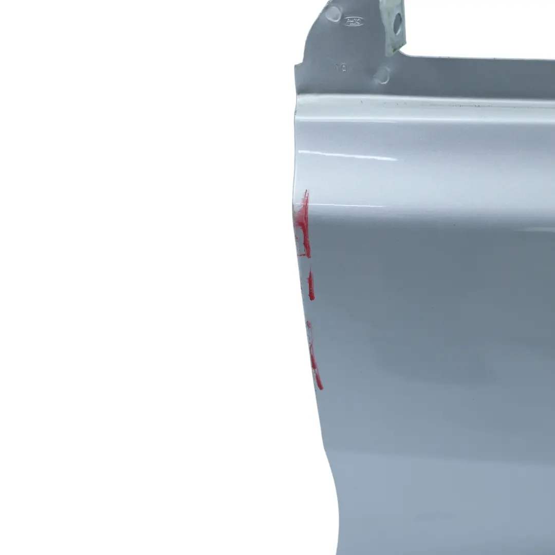 Panneau Latéral Avant Droit Moonndust Silver Argent - ZJ pour Ford Transit Custom à propos du numéro de pièce 2071824 Ford Transit Custom Panneau Latéral Avant Droit Moonndust Silver Argent - ZJ - SKU 2071824-MDS - Numéro de pièce 2071824