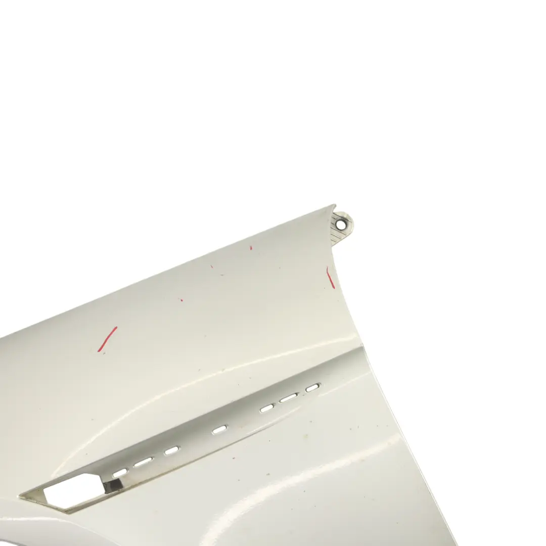 Guardabarros Delantero Izquierdo Panel Lateral Mineral Silver - A14 para BMW E63 E64 con número de pieza 2155901 BMW E63 E64 Guardabarros Delantero Izquierdo Panel Lateral Mineral Silver - A14 - SKU 2155901-MS - Número de pieza 2155901