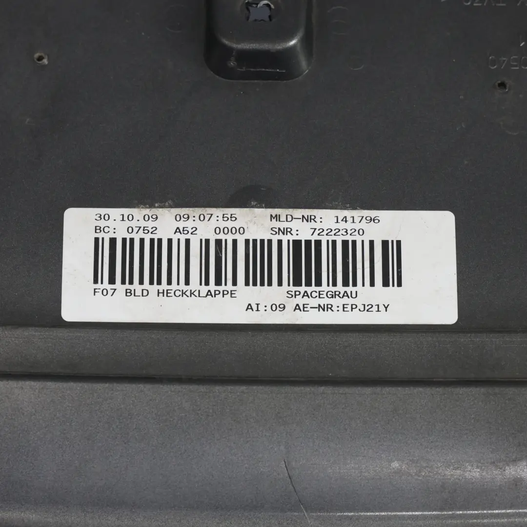 Boot Trunk Lid Tailgate Finisher Trim Panel Cover Spacegrau Metallic A52 to BMW F07 with Part number 2166088 BMW F07 Boot Trunk Lid Tailgate Finisher Trim Panel Cover Spacegrau Metallic A52 - SKU 2166088-SCG - Part number 2166088