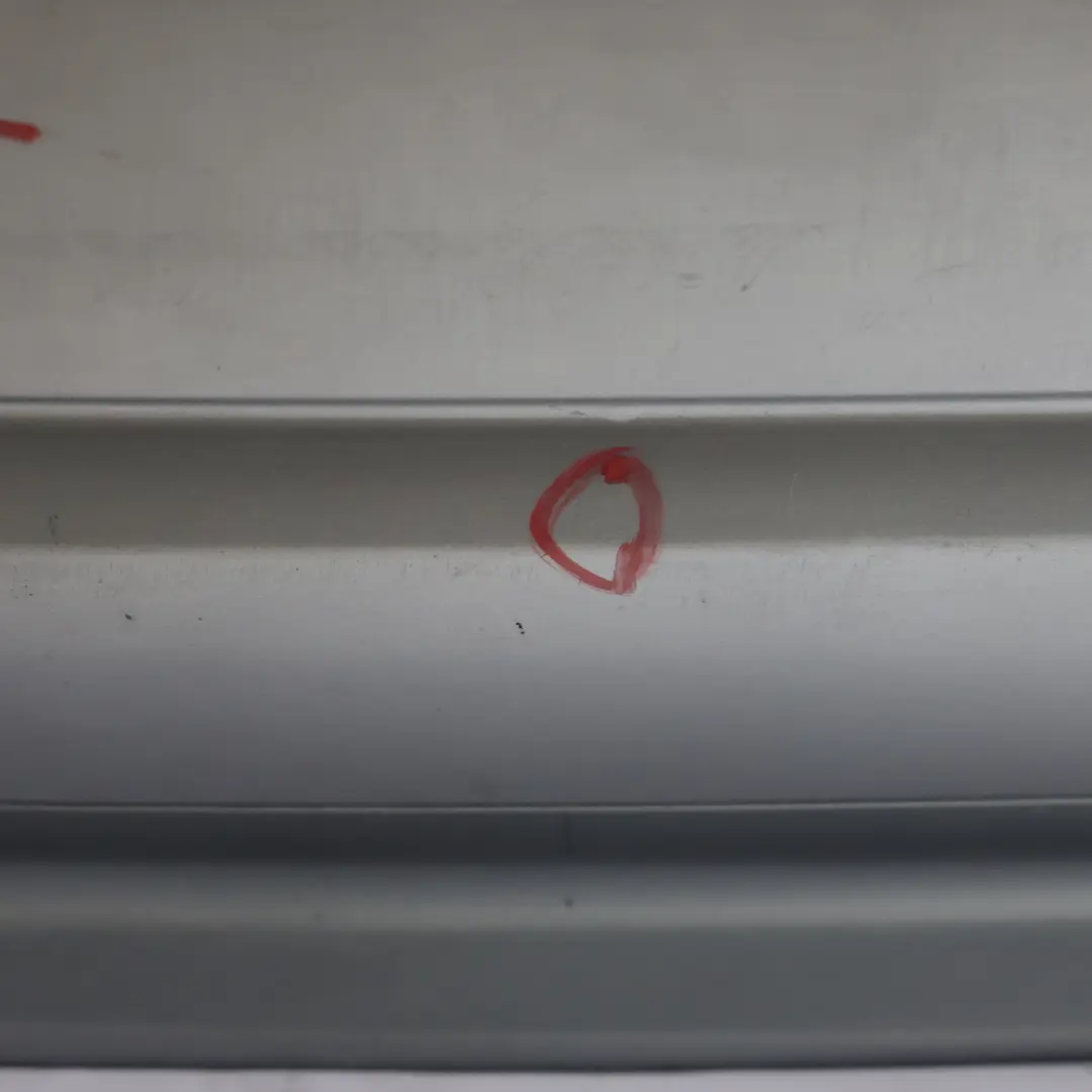 Zderzak Tylny PDC Black Sapphire Czarny Metalik - 475 do BMW F10 o numerze 2182408 BMW F10 Zderzak Tylny PDC Black Sapphire Czarny Metalik - 475 - SKU 2182408-SCG1 - Numer Części 2182408