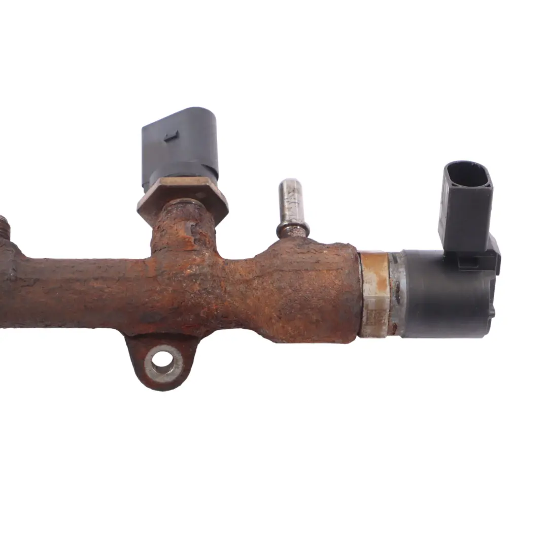 Mk8 Fuel Injector Rail Line 2.0 TDCi Diesel HG9Q-9D280-AA to Ford Transit with Part number 2215512 Ford Transit Mk8 Fuel Injector Rail Line 2.0 TDCi Diesel HG9Q-9D280-AA - SKU 2215512 - Part number 2215512