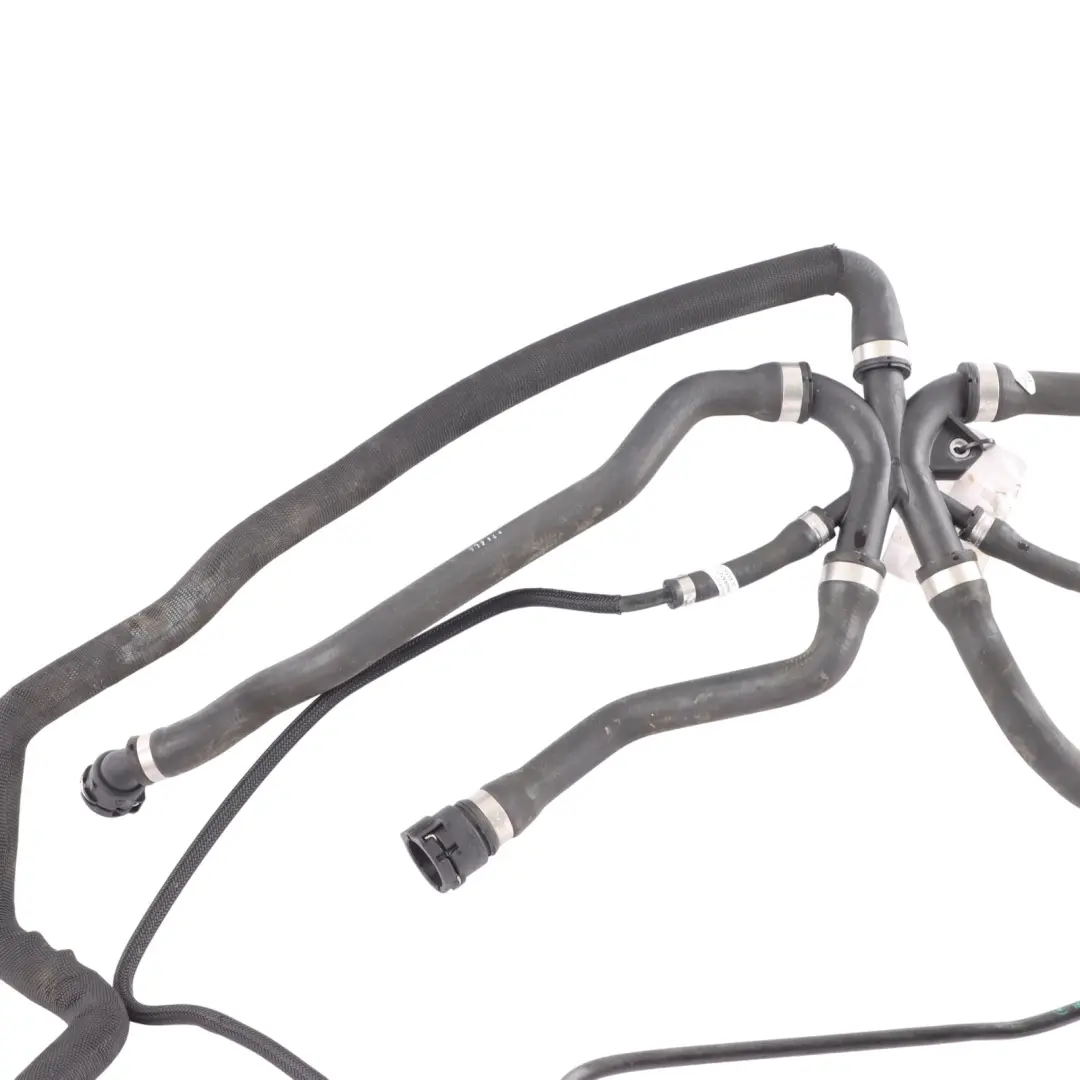 Kühlmittelschlauch Kühler Rohr Schlauch für BMW F10 M5 F12 F13 M6 mit Teilenummer 2284288 BMW F10 M5 F12 F13 M6 Kühlmittelschlauch Kühler Rohr Schlauch - SKU 2284288 - Teilenummer 2284288