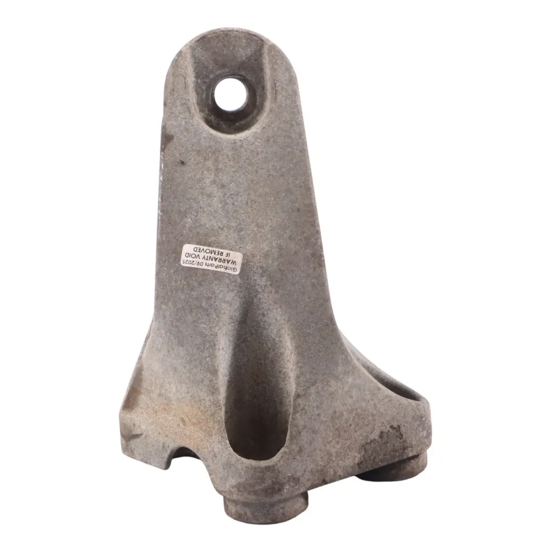 Mk8 Engine Mount Bracket Right Lower O/S 2.0 EcoBlue GK31-6037-AB to Ford Transit with Part number 2286315 Ford Transit Mk8 Engine Mount Bracket Right Lower O/S 2.0 EcoBlue GK31-6037-AB - SKU 2286315 - Part number 2286315