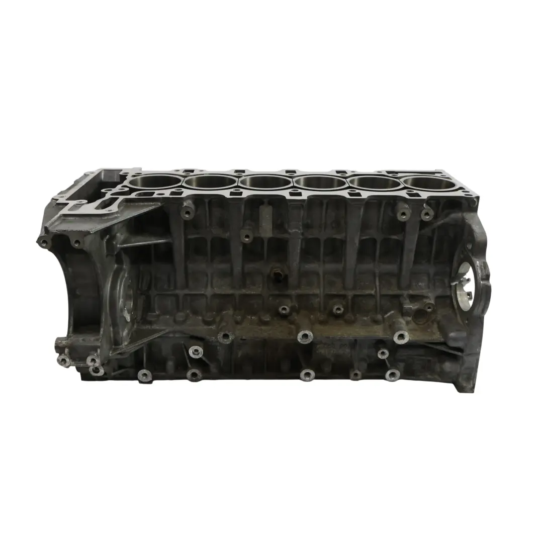 N55B30A R6 Blocco Cilindri Motore per BMW F07 F10 F11 F20 F21 F30 F31 F32 con numero di parte 2295991 BMW F07 F10 F11 F20 F21 F30 F31 F32 N55B30A R6 Blocco Cilindri Motore - SKU 2295991 - Numero di parte 2295991