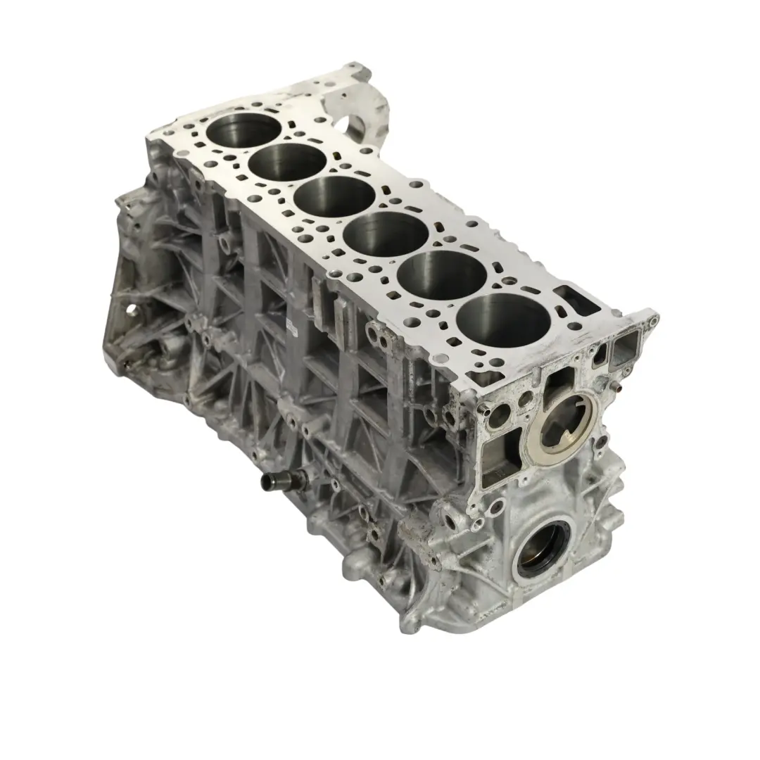N57D30A Bare Engine Block to BMW X5 E70 E90 E91 LCI F10 F11 with Part number 2359836 BMW X5 E70 E90 E91 LCI F10 F11 N57D30A Bare Engine Block - SKU 2359836 - Part number 2359836