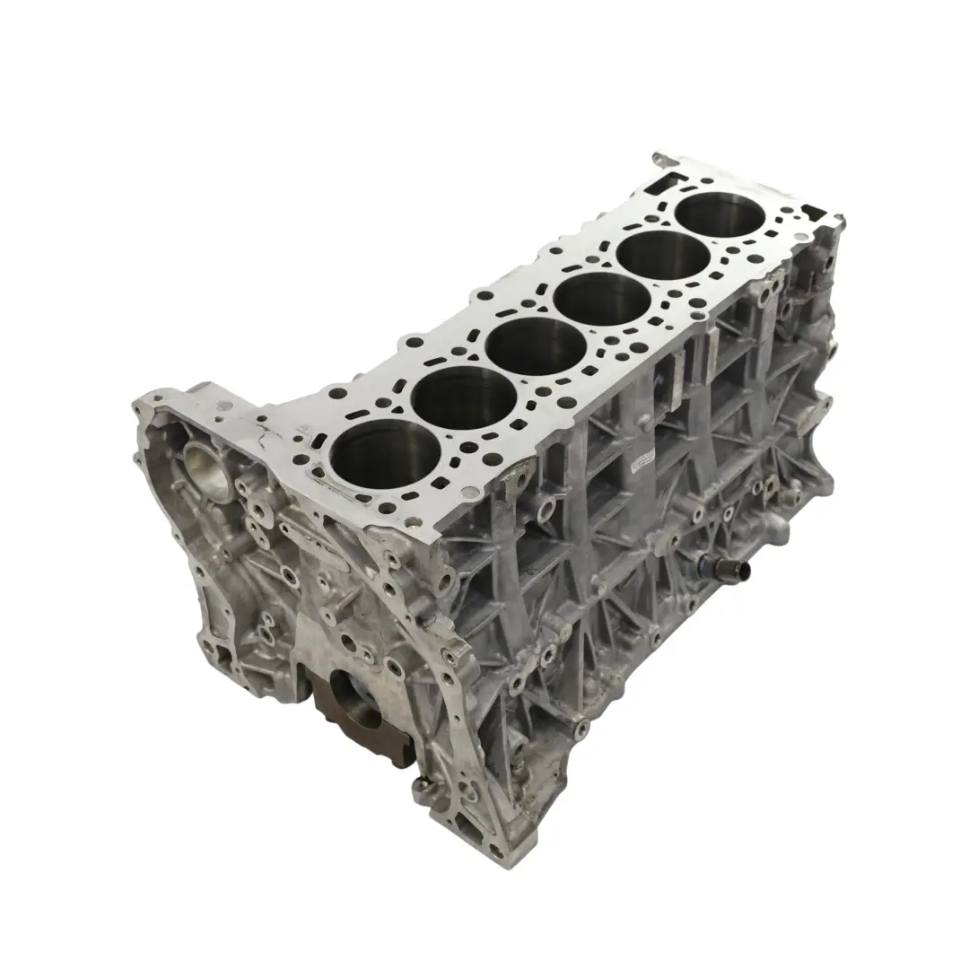 N57D30A Blok Silnika do BMW X5 E70 E90 E91 LCI F10 F11 o numerze 2359836 BMW X5 E70 E90 E91 LCI F10 F11 N57D30A Blok Silnika - SKU 2359836 - Numer Części 2359836