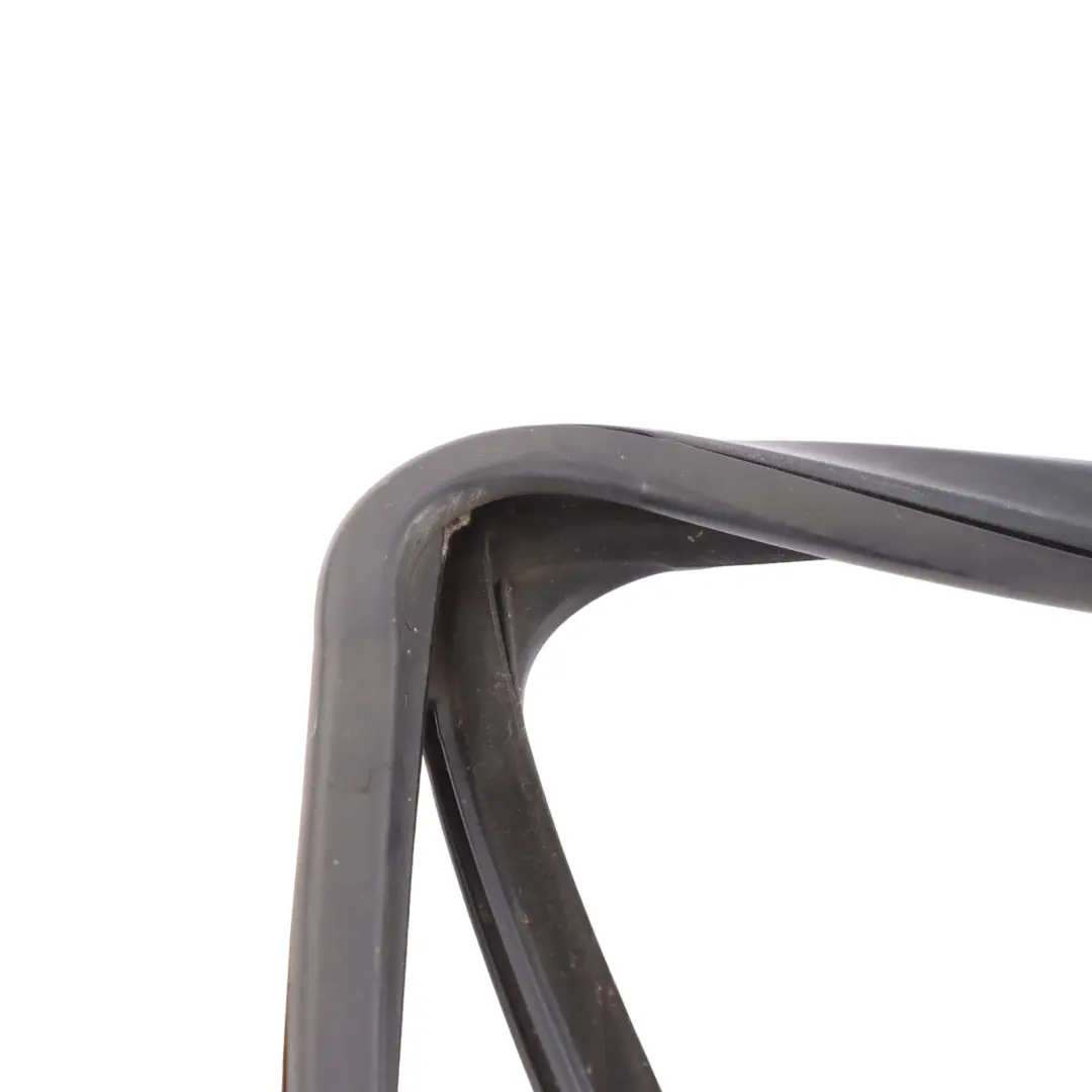 Mk8 Front Window Rubber Gasket Seal Right O/S BK21V21510AK to Ford Transit Custom with Part number 2393822 Ford Transit Custom Mk8 Front Window Rubber Gasket Seal Right O/S BK21V21510AK - SKU 2393822 - Part number 2393822