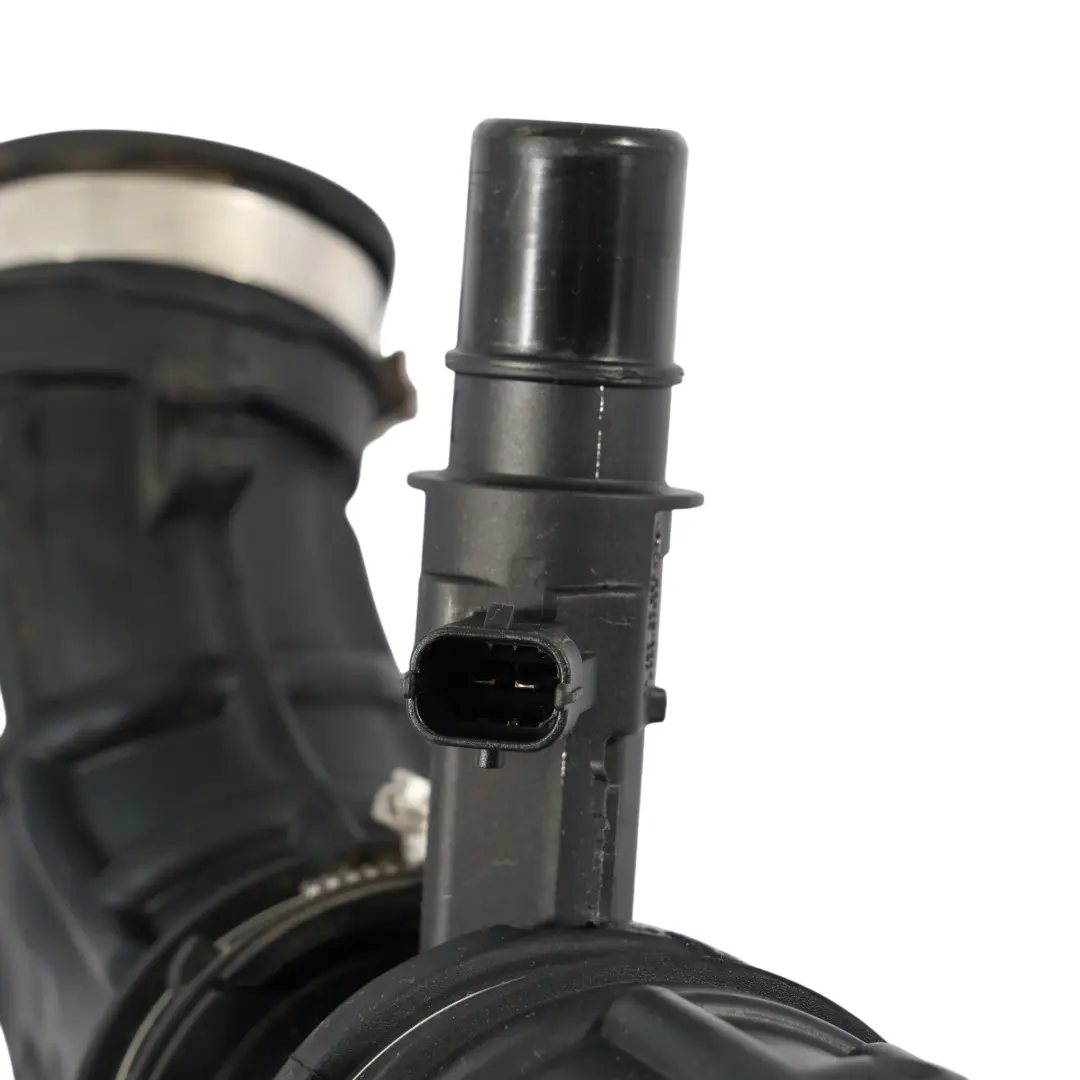 Mk2 Air Intake Pipe Hose Diesel 2.0 EcoBlue GK21-9R504-AG to Ford Transit Custom with Part number 2520038 Ford Transit Custom Mk2 Air Intake Pipe Hose Diesel 2.0 EcoBlue GK21-9R504-AG - SKU 2520038 - Part number 2520038