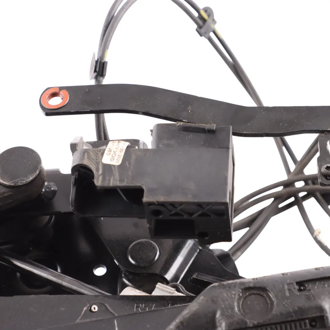 Folding Soft Roof Frame Arm Hinge Mount Right O/S to Mini Cooper Cabrio R57 with Part number 2758074 Mini Cooper Cabrio R57 Folding Soft Roof Frame Arm Hinge Mount Right O/S - SKU 2758074-2 - Part number 2758074