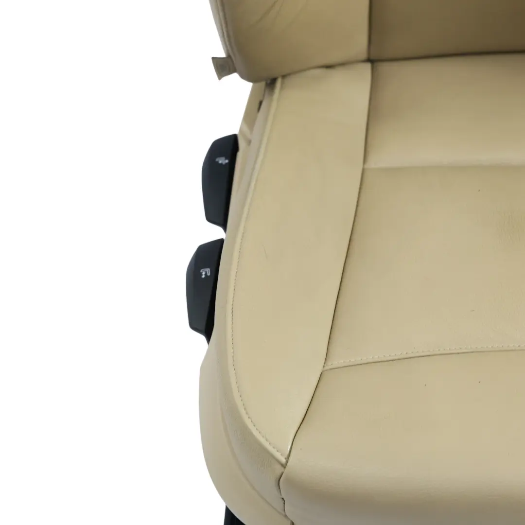 Sitz Vorne Rechts Innenausstattung Leder Nevada Beige LUB4 für BMW X1 E84 mit Teilenummer 2992622 BMW X1 E84 Sitz Vorne Rechts Innenausstattung Leder Nevada Beige LUB4 - SKU 2992622-2 - Teilenummer 2992622