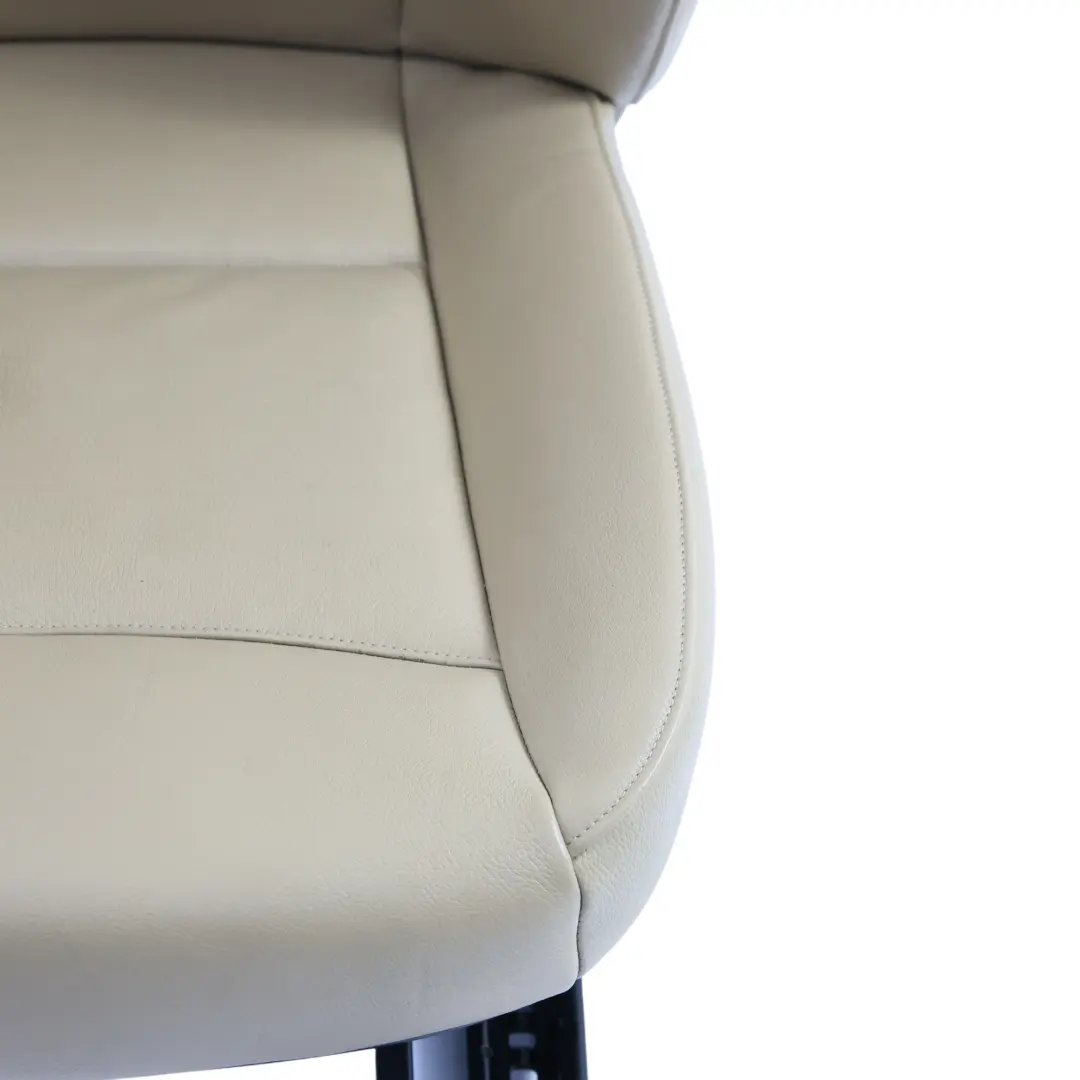 Asiento Delantero Derecho Interior Cuero Nevada Beige LUB4 para BMW X1 E84 con número de pieza 2992622 BMW X1 E84 Asiento Delantero Derecho Interior Cuero Nevada Beige LUB4 - SKU 2992622-2 - Número de pieza 2992622