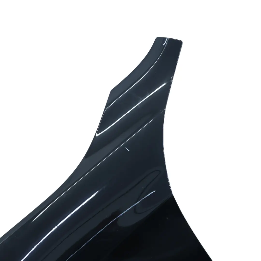 Panneau Latéral Avant Gauche Black Sapphire Metallic Noir - 475 pour BMW X1 E84 à propos du numéro de pièce 2993155 BMW X1 E84 Panneau Latéral Avant Gauche Black Sapphire Metallic Noir - 475 - SKU 2993155-BS2 - Numéro de pièce 2993155