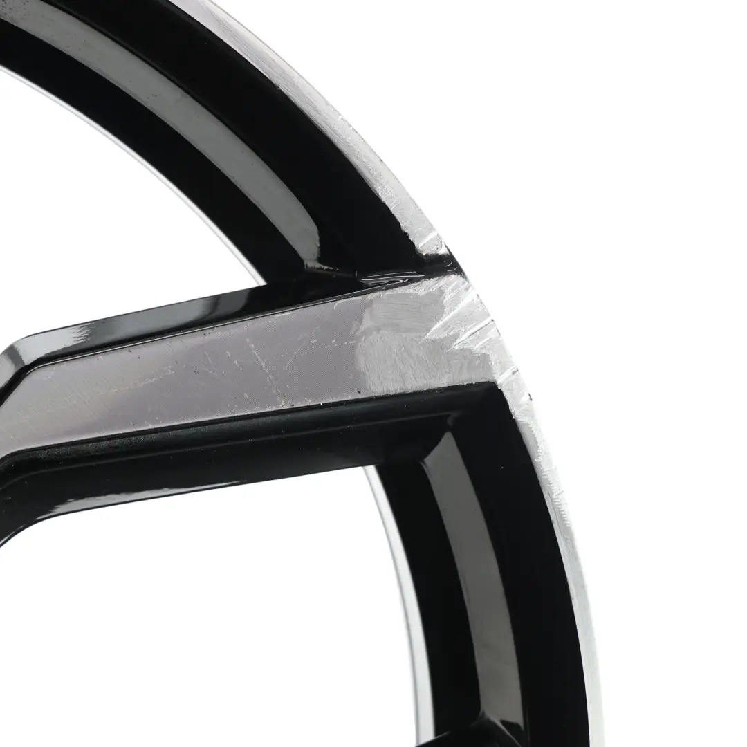 Mk6 GTI Felga Aluminiowa Faro 18" 7.5J ET:51 do Volkswagen Polo o numerze 2G0601025AQ Volkswagen Polo Mk6 GTI Felga Aluminiowa Faro 18" 7.5J ET:51 - SKU 2G0601025AQ-1 - Numer Części 2G0601025AQ