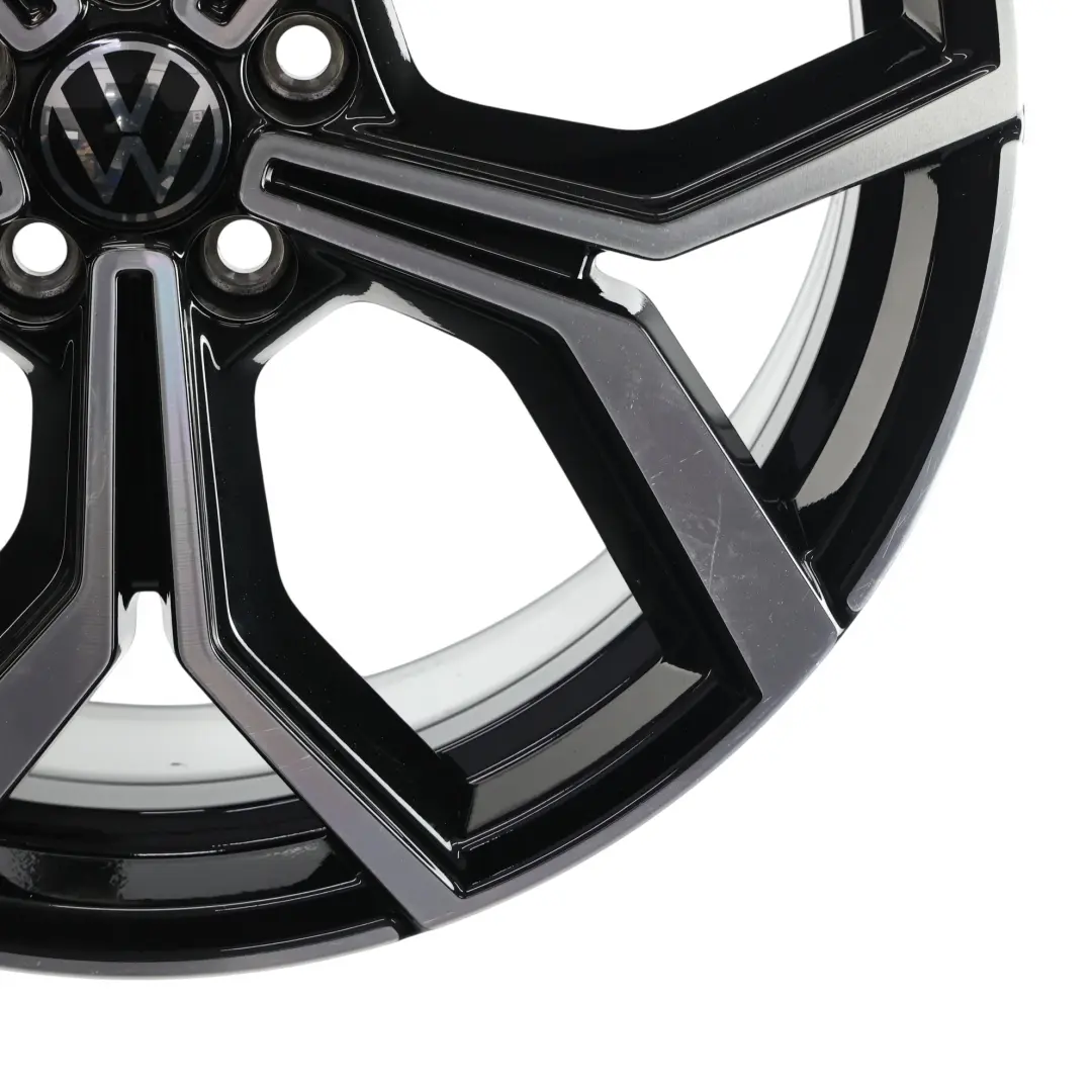 Mk6 GTI Faro Felge Leichtmetallfelge 18" 7.5J ET:51 für Volkswagen Polo mit Teilenummer 2G0601025AQ Volkswagen Polo Mk6 GTI Faro Felge Leichtmetallfelge 18" 7.5J ET:51 - SKU 2G0601025AQ-2 - Teilenummer 2G0601025AQ
