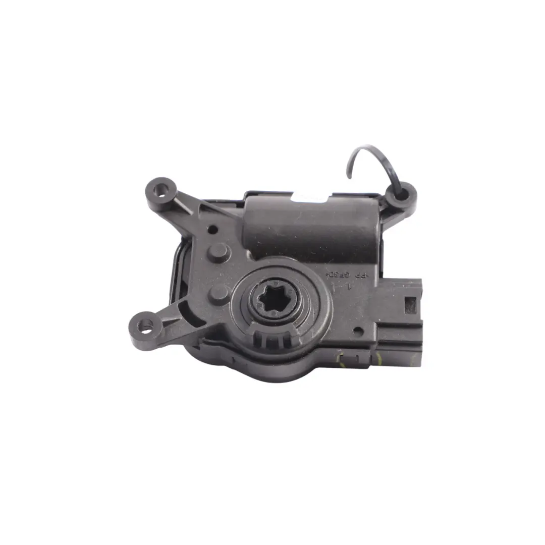 Heater Flap Motor Air Vent Actuator Servomotor to Seat Ateca with Part number 2Q0907511F Seat Ateca Heater Flap Motor Air Vent Actuator Servomotor - SKU 2Q0907511F - Part number 2Q0907511F