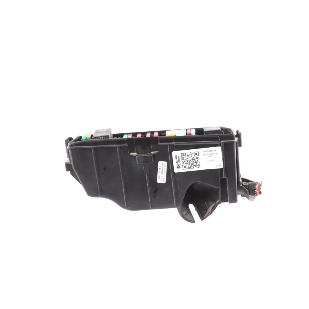 Mk5 Fuse Box Control Module Relay Box to Audi A1 8X Seat Ibiza with Part number 2Q0941828E Audi A1 8X Seat Ibiza Mk5 Fuse Box Control Module Relay Box - SKU 2Q0941828E - Part number 2Q0941828E