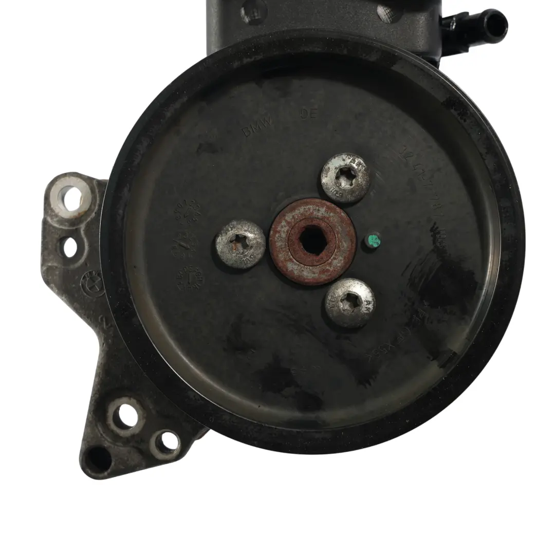 M47N2 Diesel Power Steering Pump to BMW X3 E83 2.0d with Part number 3405196 BMW X3 E83 2.0d M47N2 Diesel Power Steering Pump - SKU 3405196 - Part number 3405196