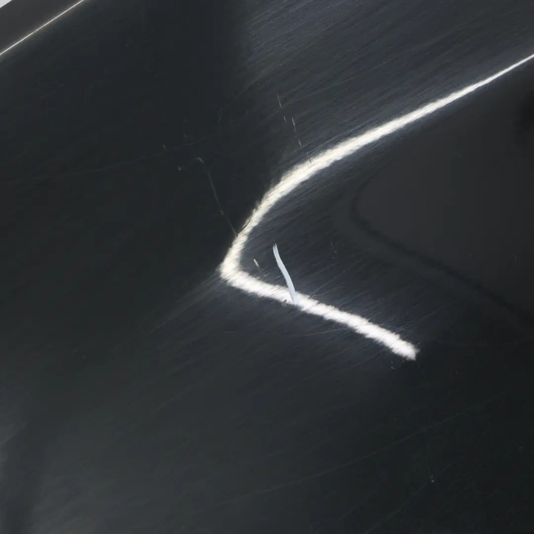 Pannello Laterale Parafango Anteriore Sinistro Black Sapphire - 475 per BMW X3 E83 con numero di parte 3405921 BMW X3 E83 Pannello Laterale Parafango Anteriore Sinistro Black Sapphire - 475 - SKU 3405921-BS - Numero di parte 3405921