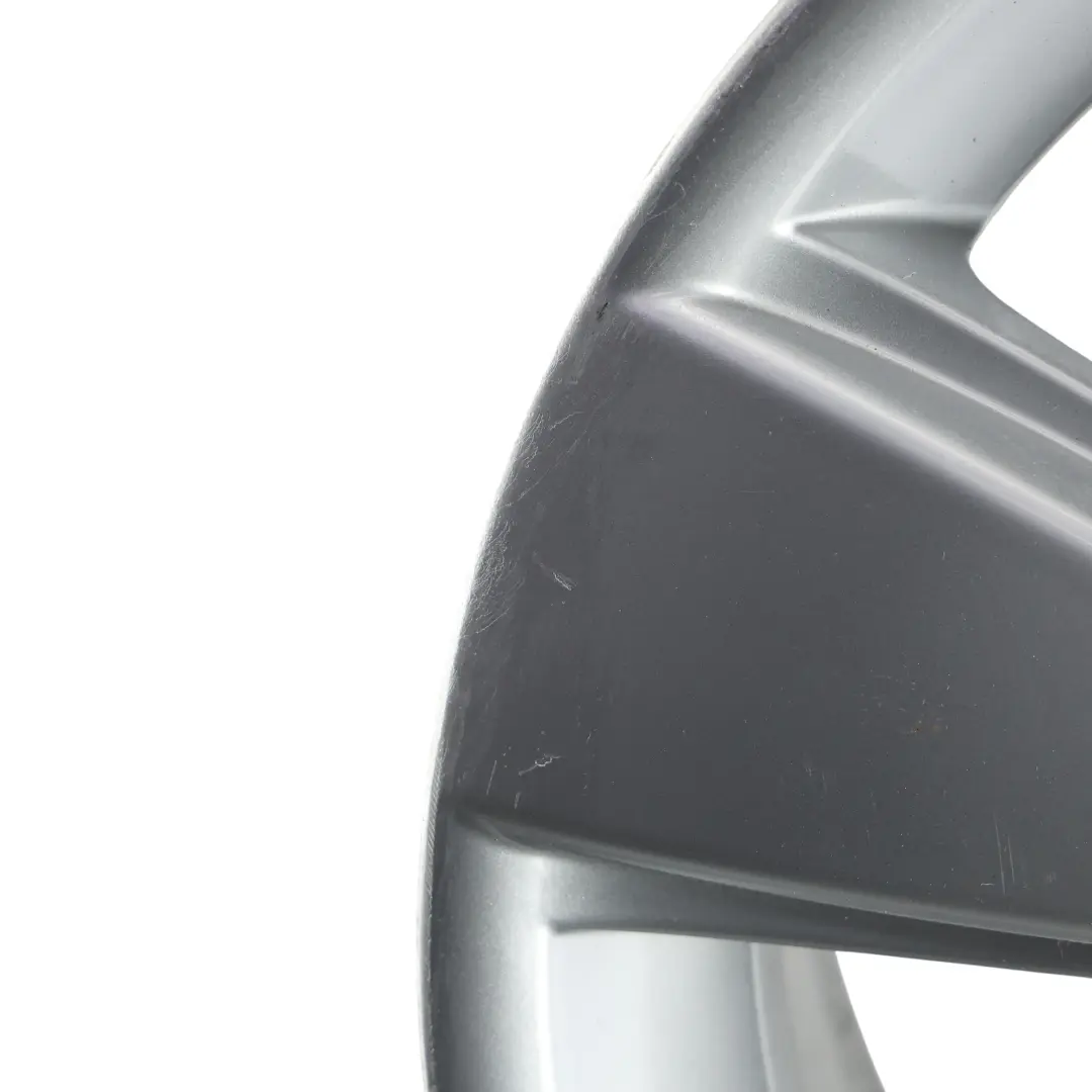 Cerchio In Lega Spider Spoke 143 18" ET:46 8J per BMW X3 E83 con numero di parte 3411524 BMW X3 E83 Cerchio In Lega Spider Spoke 143 18" ET:46 8J - SKU 3411524-1 - Numero di parte 3411524