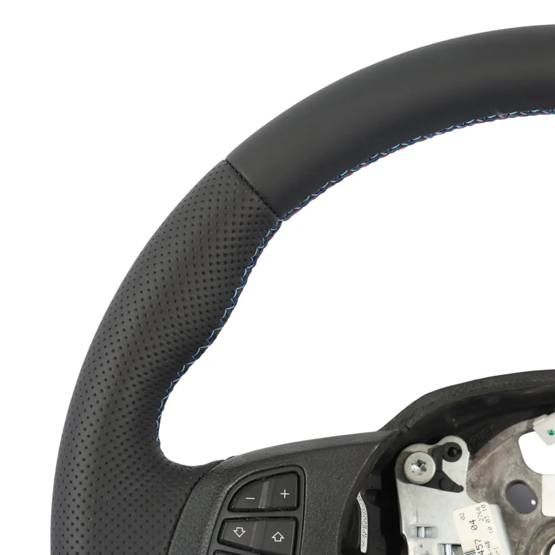 E83N NUEVO Volante deportivo De cuero negro M-tricolor para BMW E83 LCI con número de pieza 3448457 BMW E83 LCI E83N NUEVO Volante deportivo De cuero negro M-tricolor - SKU 3448457-2 - Número de pieza 3448457