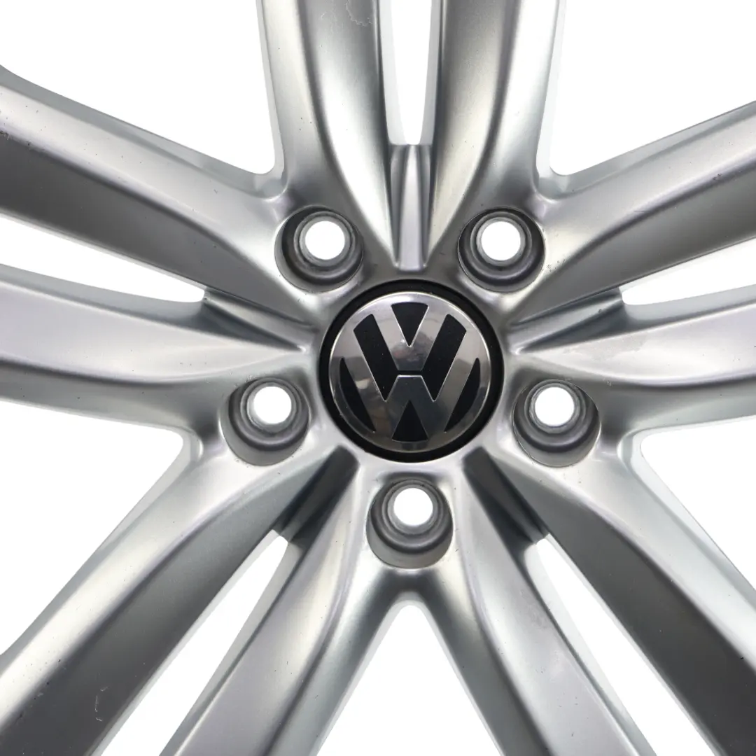 VW Volkswagen Passat B7 Silver Wheel Alloy Rim 18" 8J ET44 - SKU 3AA601025H-1 - Part number 3AA601025H